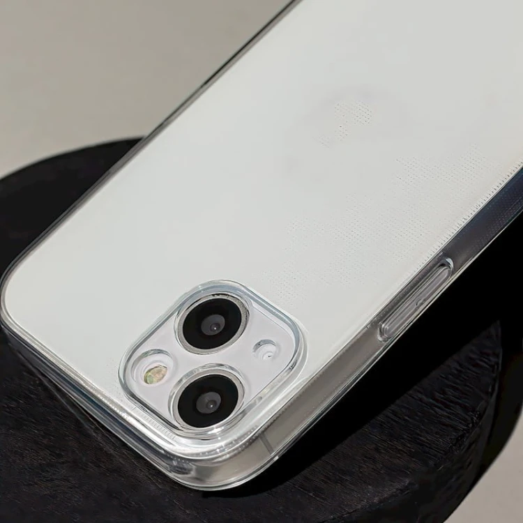 Slim 2mm iPhone 16 Pro Max transparentna
