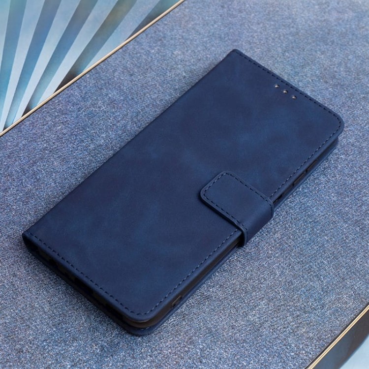 Etui Smart Velvet do Samsung Galaxy S22 Plus granat